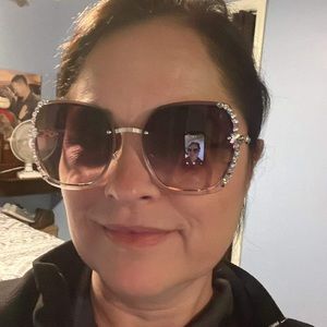 Meet your Posher, Donna